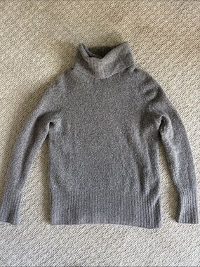 Aritzia Wool Blend Turtleneck Sweater
